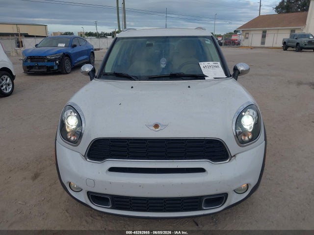 2014 Mini Countryman Cooper S მანქანა იყიდება აუქციონზე, vin: WMWZC3C58EWT00555, აუქციონის ნომერი: 45292985
