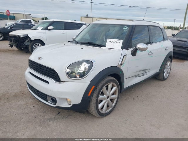 Продаж на аукціоні авто 2014 Mini Countryman Cooper S, vin: WMWZC3C58EWT00555, номер лоту: 45292985