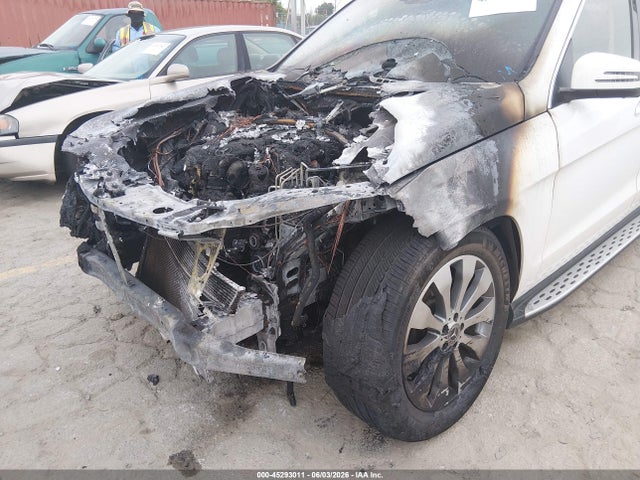 4JGDF6EE9KB232073 Mercedes-Benz Gls 450 4matic