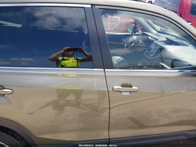 45293015 :رقم المزاد ، JF2SKANC3NH404917 vin ، 2022 Subaru Forester Limited مزاد بيع
