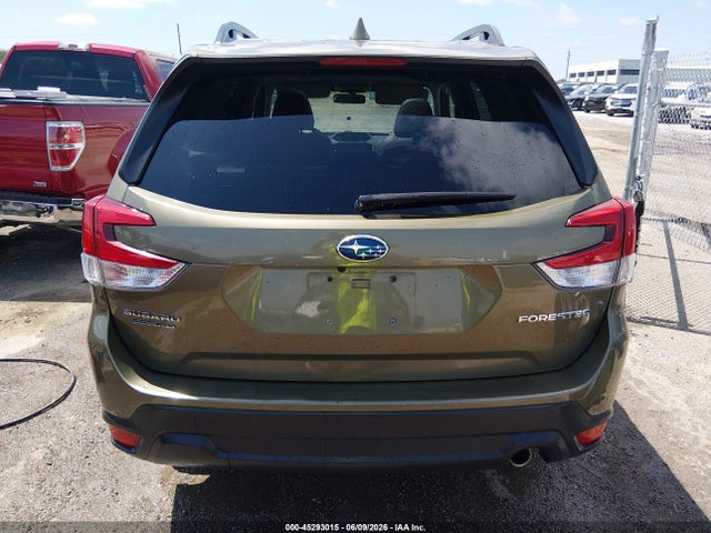 45293015 :رقم المزاد ، JF2SKANC3NH404917 vin ، 2022 Subaru Forester Limited مزاد بيع