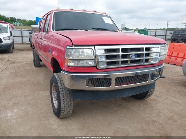 45293050 :رقم المزاد ، 1FTJW36F0SEA41265 vin ، 1995 Ford F350 مزاد بيع