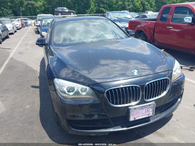 2015 Bmw 740i მანქანა იყიდება აუქციონზე, vin: WBAYA6C58FD827088, აუქციონის ნომერი: 45293056