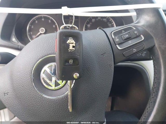 45293081 :رقم المزاد ، 1VWBP7A37CC017819 vin ، 2012 Volkswagen Passat 2.5l Se مزاد بيع