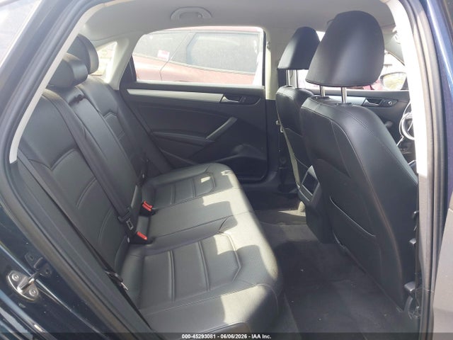 45293081 :رقم المزاد ، 1VWBP7A37CC017819 vin ، 2012 Volkswagen Passat 2.5l Se مزاد بيع