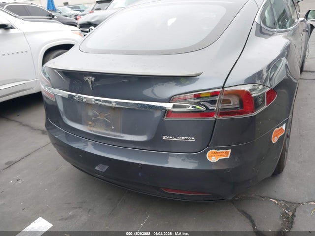 Tesla Model S Performance Dual Motor All-wheel Drive 2020 5YJSA1E40LF368997 Image 17