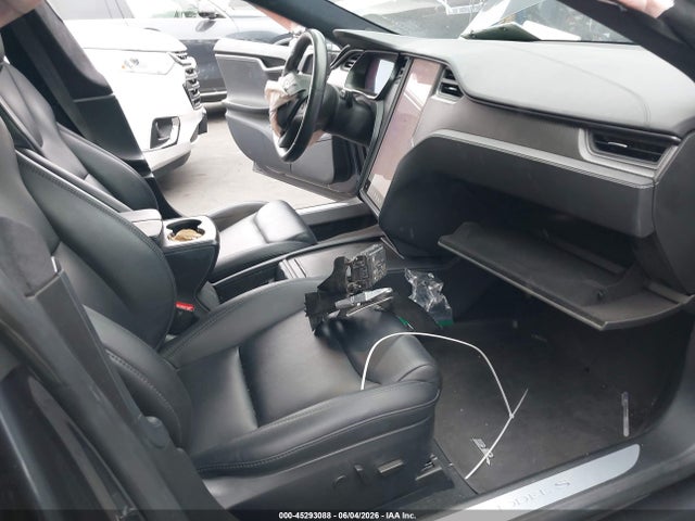 Tesla Model S Performance Dual Motor All-wheel Drive 2020 5YJSA1E40LF368997 Image 5