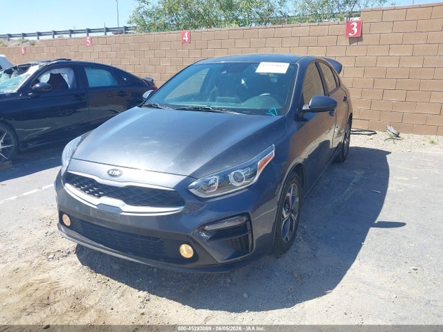 KIA Forte Lxs 2020 3KPF24AD4LE249099 Image 2