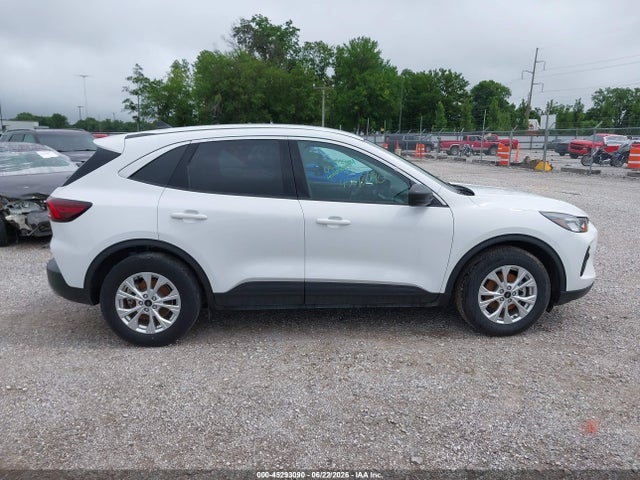 1FMCU0GN6RUA21598 Ford Escape Active