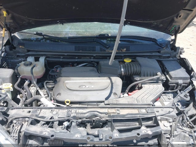 Продажа на аукционе авто 2017 Chrysler Pacifica Touring-l, vin: 2C4RC1BG0HR540142, номер лота: 45293157