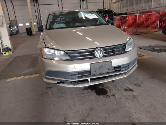 2015 Volkswagen Jetta 2.0l S მანქანა იყიდება აუქციონზე, vin: 3VW2K7AJ8FM272317, აუქციონის ნომერი: 45293161