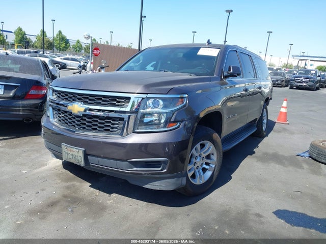 Chevrolet Suburban Ls 2017 1GNSCGKC9HR285229 Image 2