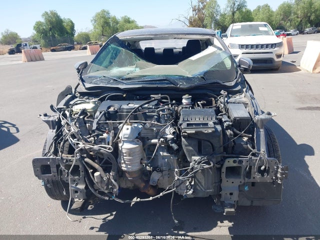 Honda Civic Lx 2018 2HGFC2F57JH519030 Image 12