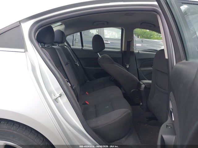 Продажа на аукционе авто 2015 Chevrolet Cruze 1lt Auto, vin: 1G1PC5SB2F7128766, номер лота: 45293218