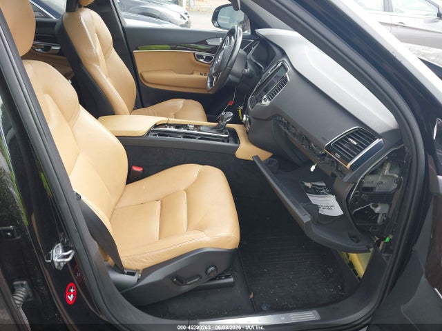 YV4A22PK1G1045113 Volvo Xc90 T6 Momentum