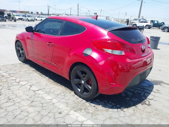 Продаж на аукціоні авто 2015 Hyundai Veloster, vin: KMHTC6AD9FU225054, номер лоту: 45293285