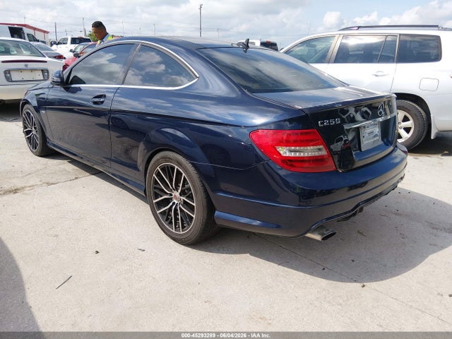 Aukcja sprzedaży 2012 Mercedes-benz C 250, vin: WDDGJ4HB7CF884048, numer aukcji: 45293289