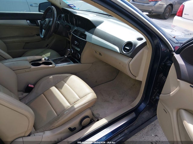 Aukcja sprzedaży 2012 Mercedes-benz C 250, vin: WDDGJ4HB7CF884048, numer aukcji: 45293289