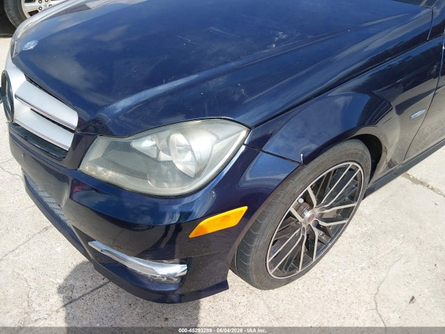 Aukcja sprzedaży 2012 Mercedes-benz C 250, vin: WDDGJ4HB7CF884048, numer aukcji: 45293289