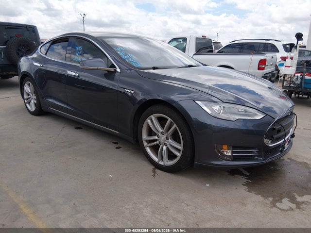 Продажа на аукционе авто 2014 Tesla Model S P85, vin: 5YJSA1H18EFP61599, номер лота: 45293294