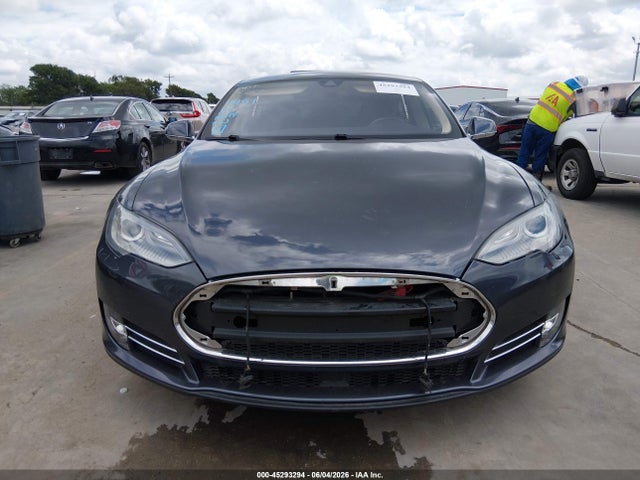 Продажа на аукционе авто 2014 Tesla Model S P85, vin: 5YJSA1H18EFP61599, номер лота: 45293294