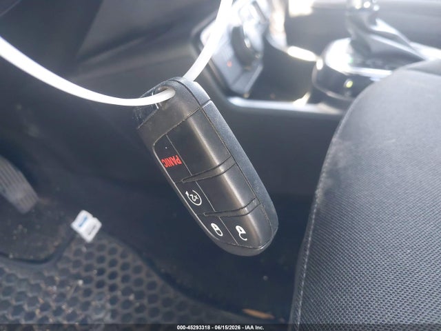 ZACNJDE19NPN53367 Jeep Renegade Altitude 4x4