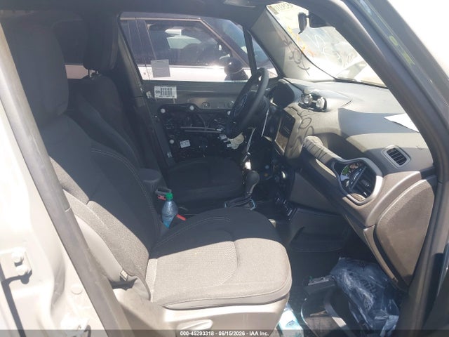 ZACNJDE19NPN53367 Jeep Renegade Altitude 4x4