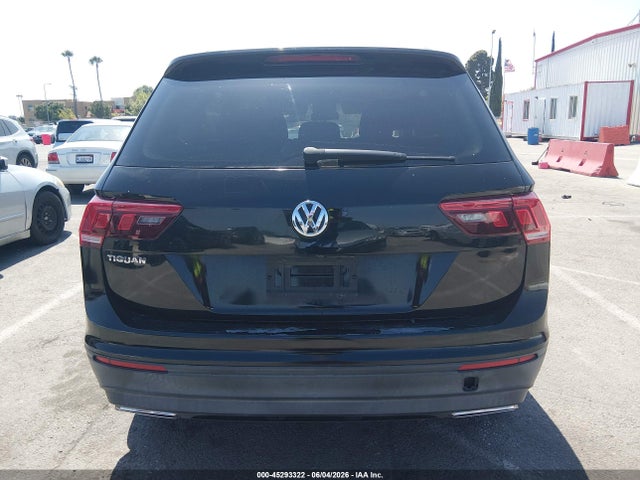 3VV1B7AX3KM087025 Volkswagen Tiguan 2.0t S