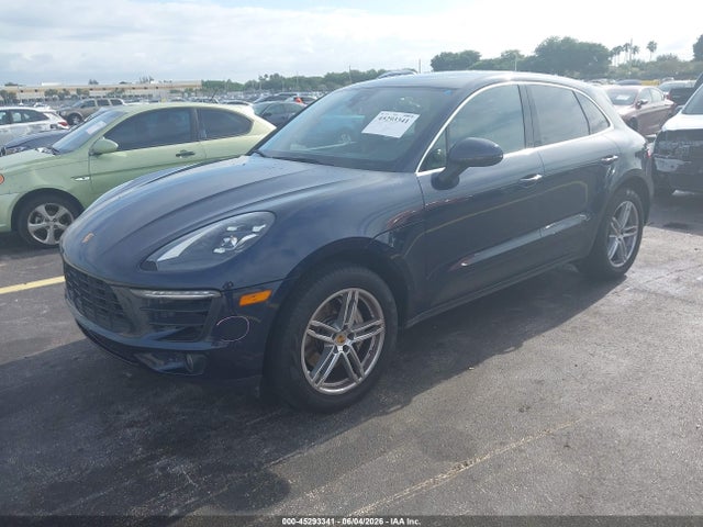Auction sale of the 2018 Porsche Macan S, vin: WP1AB2A56JLB35079, lot number: 45293341
