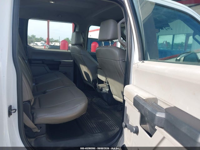 Ford F-250 Xl 2017 1FD7W2A62HED72767 Image 8