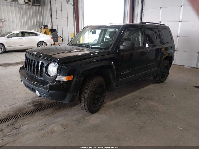 45293413 :رقم المزاد ، 1C4NJPBA7GD734686 vin ، 2016 Jeep Patriot Sport مزاد بيع