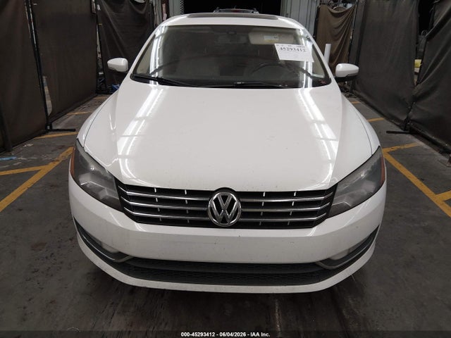 1VWBV7A33FC051203 Volkswagen Passat 2.0l Tdi Se