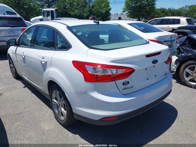Продаж на аукціоні авто 2014 Ford Focus Se, vin: 1FADP3F21EL345363, номер лоту: 45293436