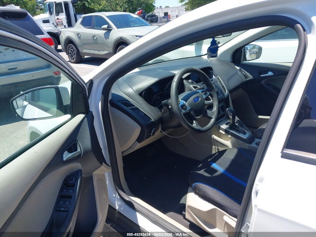 Продаж на аукціоні авто 2014 Ford Focus Se, vin: 1FADP3F21EL345363, номер лоту: 45293436