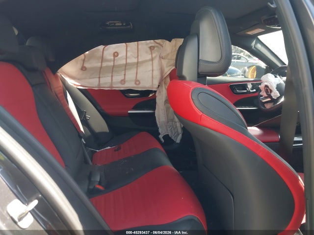 W1KAF4GB2SR245288 Mercedes-Benz C 300