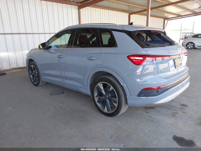 45293448 :رقم المزاد ، WA1G2BFZ1NP050117 vin ، 2022 Audi Q4 E-tron Premium 50 Quattro مزاد بيع
