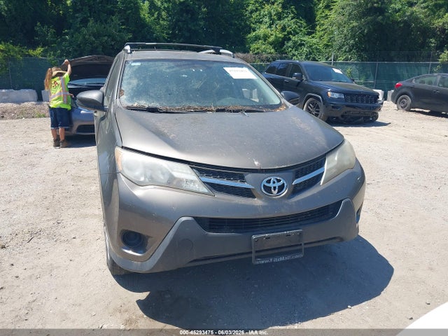 2014 Toyota Rav4 Le მანქანა იყიდება აუქციონზე, vin: JTMBFREV9ED082715, აუქციონის ნომერი: 45293475