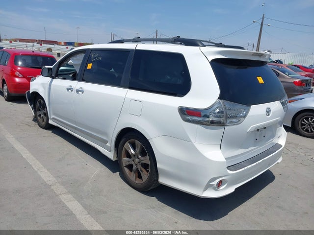 Toyota Sienna Se 8 Passenger 2014 5TDXK3DC0ES428248 Image 3