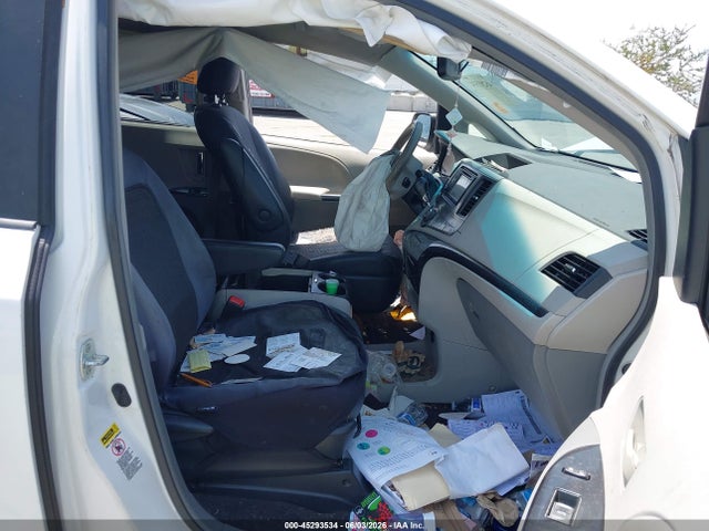 Toyota Sienna Se 8 Passenger 2014 5TDXK3DC0ES428248 Image 5