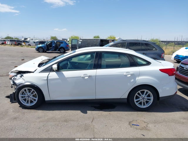 1FADP3F27HL322447 Ford FOCUS SE