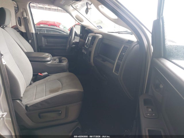 Продажа на аукционе авто 2021 Ram 1500 Classic Tradesman  4x2 6'4 Box, vin: 1C6RR6FT3MS578578, номер лота: 45293555