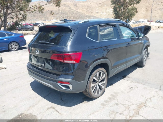 3VVSX7B2XRM062402 Volkswagen Taos 1.5t Se