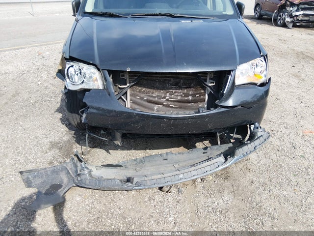 45293588 :رقم المزاد ، 2C4RC1BG0GR292991 vin ، 2016 Chrysler Town & Country Touring مزاد بيع