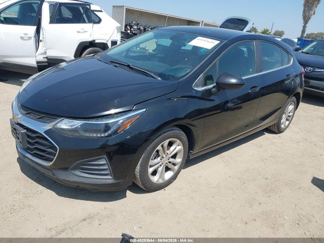 2019 Chevrolet Cruze Lt მანქანა იყიდება აუქციონზე, vin: 3G1BE6SM5KS545323, აუქციონის ნომერი: 45293644