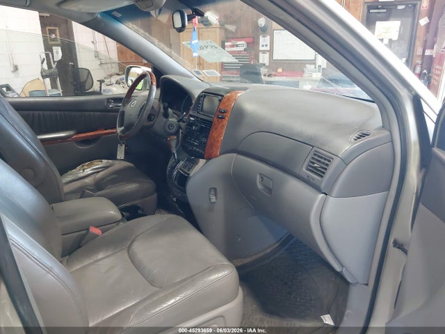 Продажа на аукционе авто 2006 Toyota Sienna Xle Limited, vin: 5TDBA22C96S076606, номер лота: 45293659