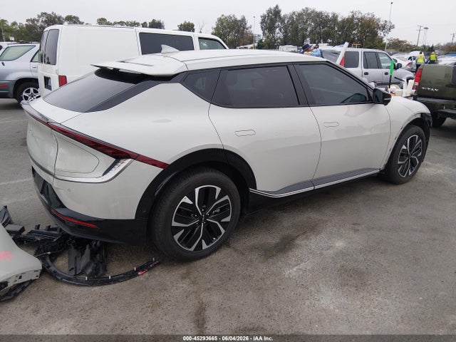 KIA Ev6 Wind 2022 KNDC3DLC2N5036901 Image 4