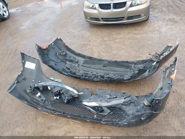 45293700 :رقم المزاد ، 2C4RC1BG4JR306673 vin ، 2018 Chrysler Pacifica Touring L مزاد بيع