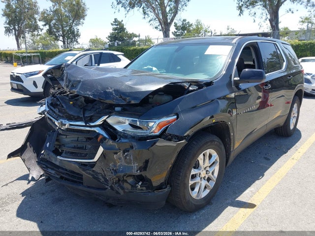 2021 Chevrolet Traverse Fwd Ls მანქანა იყიდება აუქციონზე, vin: 1GNERFKW7MJ165096, აუქციონის ნომერი: 45293742
