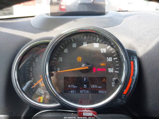Продажа на аукционе авто 2018 Mini Countryman Cooper, vin: WMZYS7C32J3F44479, номер лота: 45293752