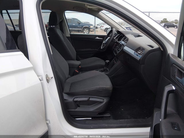 Продажа на аукционе авто 2020 Volkswagen Tiguan 2.0t S, vin: 3VV1B7AX3LM004114, номер лота: 45293758